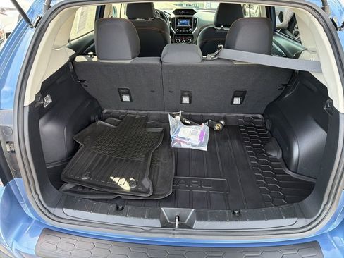 Used 2021 Subaru Crosstrek 2.0i Premium image 9