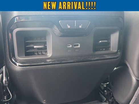 Used 2025 GMC Sierra 2500 AT4X AWD/4WD image 29