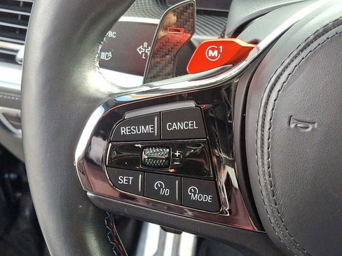 Used 2023 BMW XM image 22