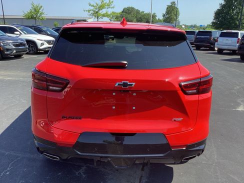 Used 2023 Chevrolet Blazer RS w/ Driver Confidence II Package image 3