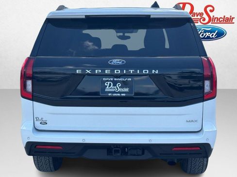 Used 2025 Ford Expedition Max XL AWD/4WD image 8