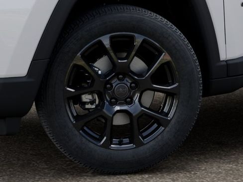New 2026 Jeep Compass Latitude AWD/4WD image 8