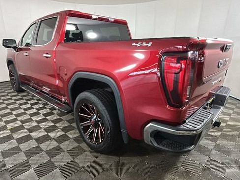 Used 2024 GMC Sierra 1500 SLT w/ SLT Convenience Package AWD/4WD image 4