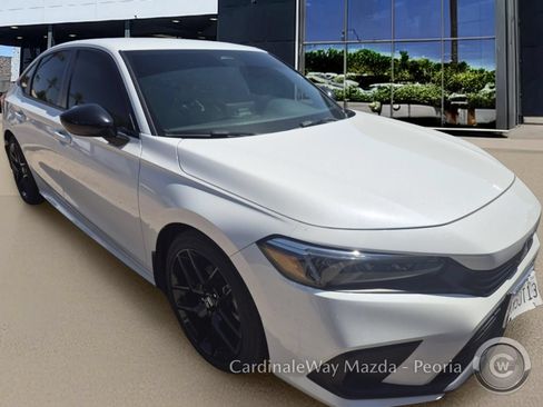 Used 2024 Honda Civic Sport image 6