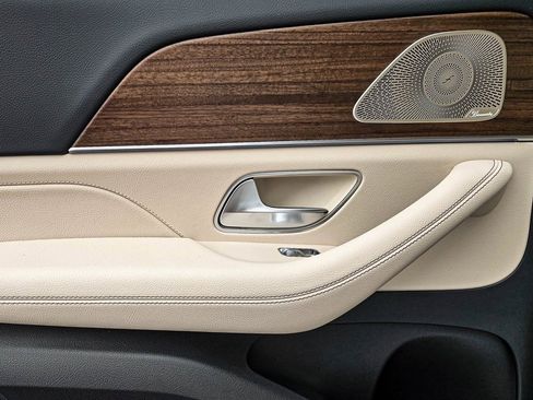 New 2026 Mercedes-Benz GLE 450 4MATIC image 29