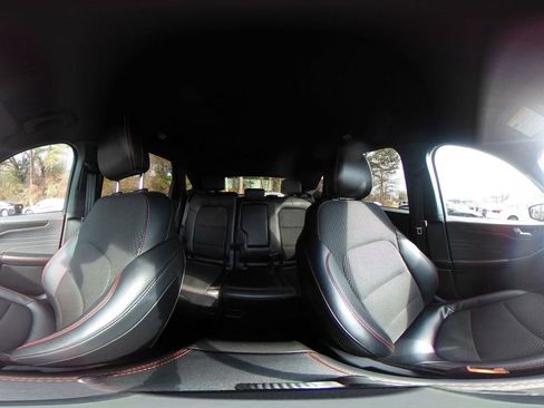 Used 2025 Ford Escape ST-Line image 52