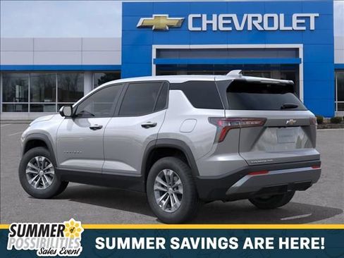 New 2026 Chevrolet Equinox LT w/ Convenience Package II AWD/4WD image 3