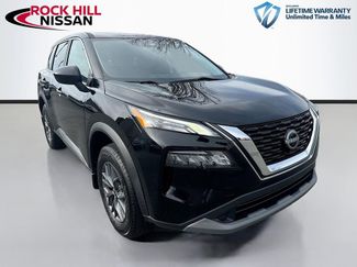 Used 2023 Nissan Rogue S video 1