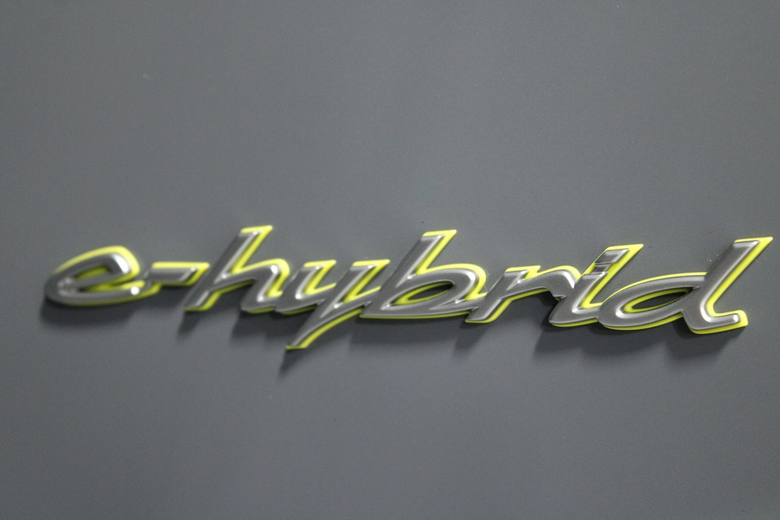 Certified 2026 Porsche Cayenne E-Hybrid AWD/4WD image 20