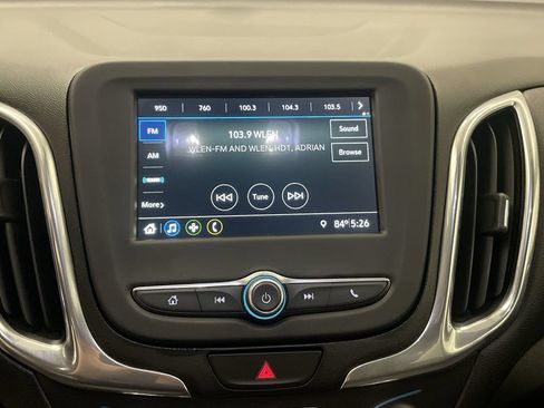 Used 2019 Chevrolet Equinox LT w/ Driver Convenience Package FWD image 7