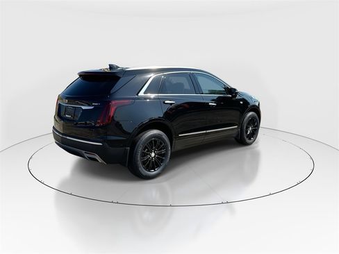 Used 2021 Cadillac XT5 Premium Luxury image 8