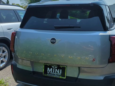 Certified 2025 MINI Cooper Countryman S w/ Comfort Package Max image 12