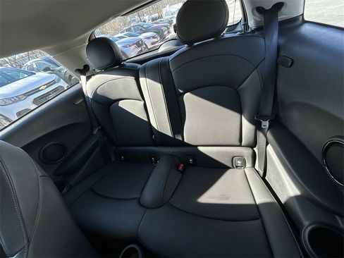 Used 2022 MINI Cooper SE image 22