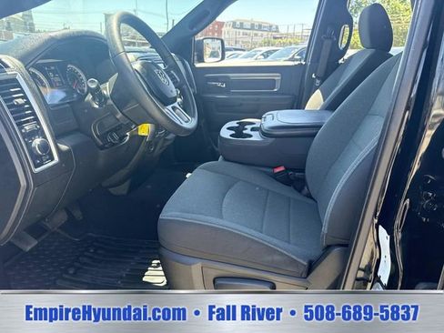 Used 2022 RAM 1500 Warlock AWD/4WD image 17