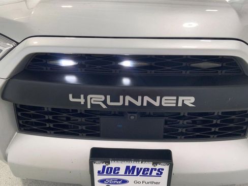 Used 2023 Toyota 4Runner SR5 Premium w/ Moonroof Package image 27