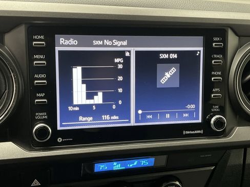 Used 2021 Toyota Tacoma TRD Sport w/ Technology Package image 17