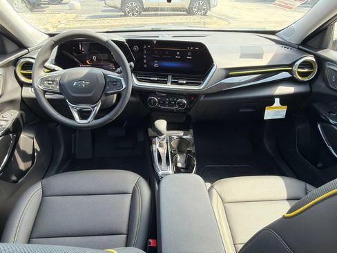 New 2026 Chevrolet Trax ACTIV FWD image 15
