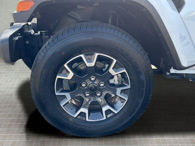 Used 2025 Jeep Wrangler Unlimited Sahara AWD/4WD image 49