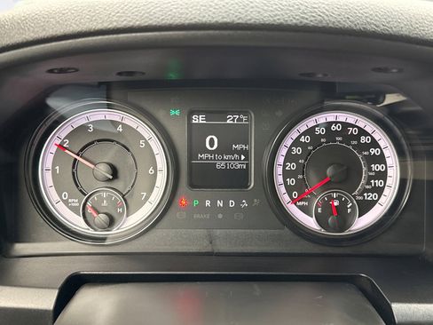 Used 2022 RAM 1500 Tradesman w/ Chrome Appearance Group image 13