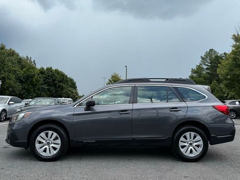 Used 2019 Subaru Outback 2.5i image 2