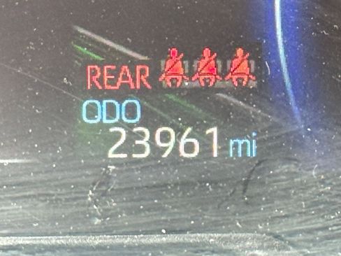 Used 2025 Toyota RAV4 LE image 35