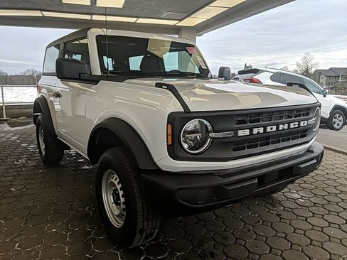 Used 2025 Ford Bronco 2-Door image 3