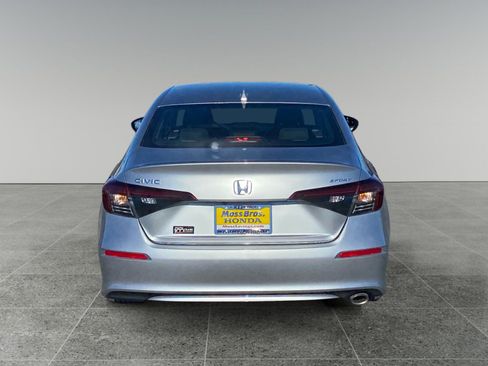 Used 2025 Honda Civic Sport image 4