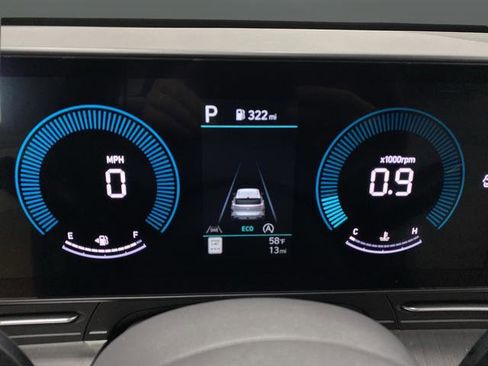 New 2026 Hyundai Kona SE image 14