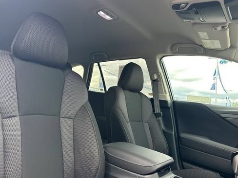 New 2025 Subaru Outback Premium AWD/4WD image 19