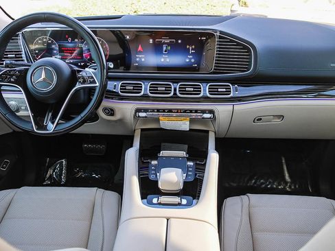 New 2026 Mercedes-Benz GLE 450 4MATIC Coupe image 12