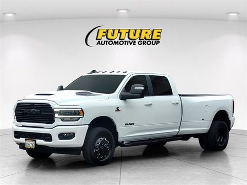 Used 2024 RAM 3500 Laramie w/ Night Edition image 8