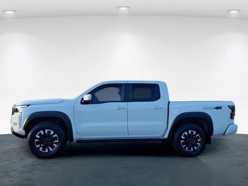 Used 2024 Nissan Frontier PRO-4X w/ Technology Package AWD/4WD image 14