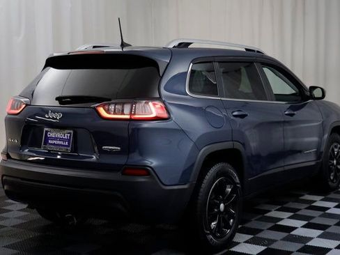 Used 2019 Jeep Cherokee Latitude w/ Cold Weather Group image 17