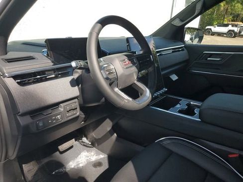 New 2026 GMC Sierra EV Elevation image 21