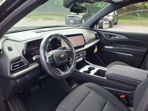 New 2026 Chevrolet Traverse LT AWD/4WD image 12