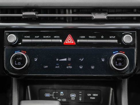 Used 2025 Hyundai Santa Cruz XRT AWD/4WD image 17