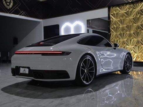 Used 2020 Porsche 911 Carrera RWD image 11