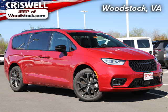 New 2026 Chrysler Pacifica Limited w/ S Appearance Package AWD/4WD image 1