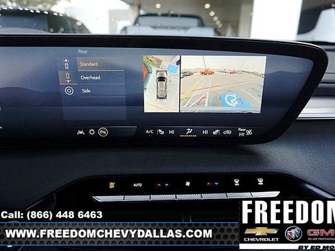 Used 2025 Buick Enclave Preferred image 5