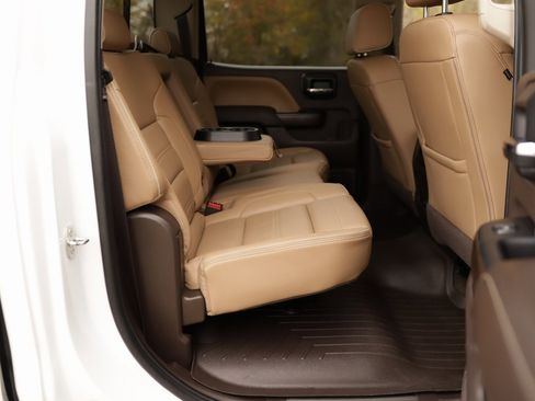 Used 2018 GMC Sierra 1500 Denali image 35