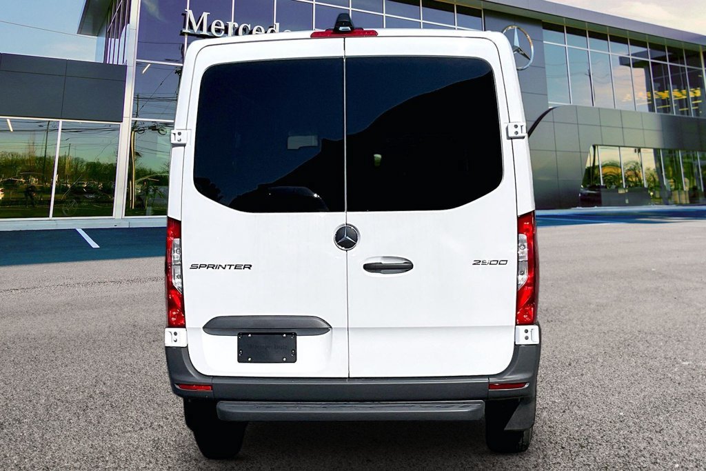 New 2026 Mercedes-Benz Sprinter 2500 image 4