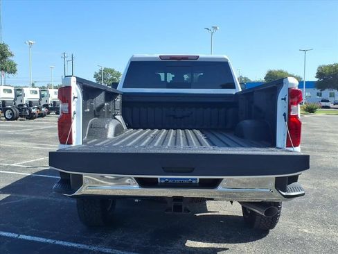 New 2026 Chevrolet Silverado 3500 LT w/ All Star Edition AWD/4WD image 12