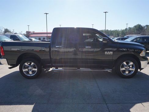 Used 2018 RAM 1500 Big Horn image 22