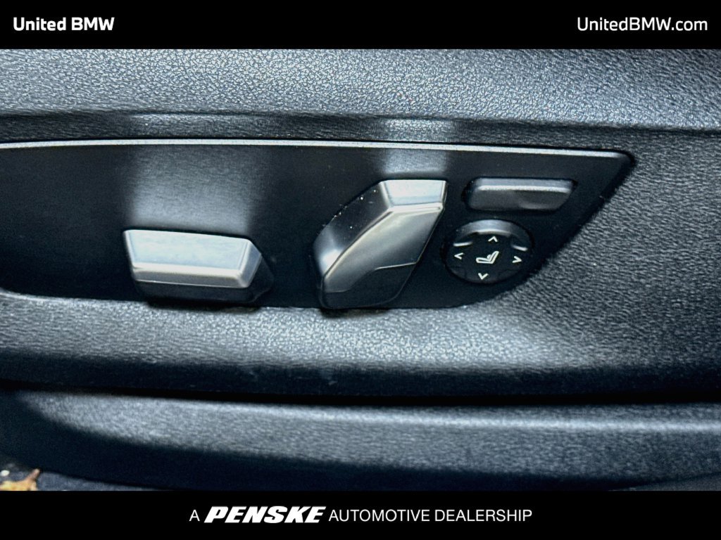 Certified 2023 BMW 530i w/ Premium Package RWD image 11