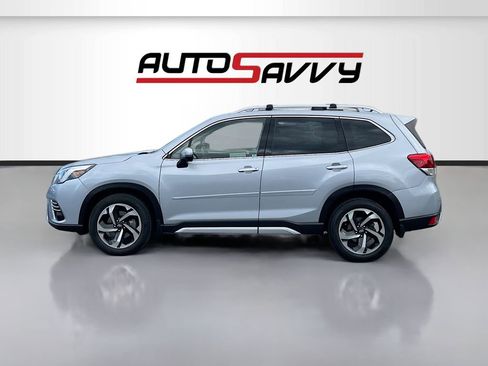 Used 2023 Subaru Forester Touring image 4
