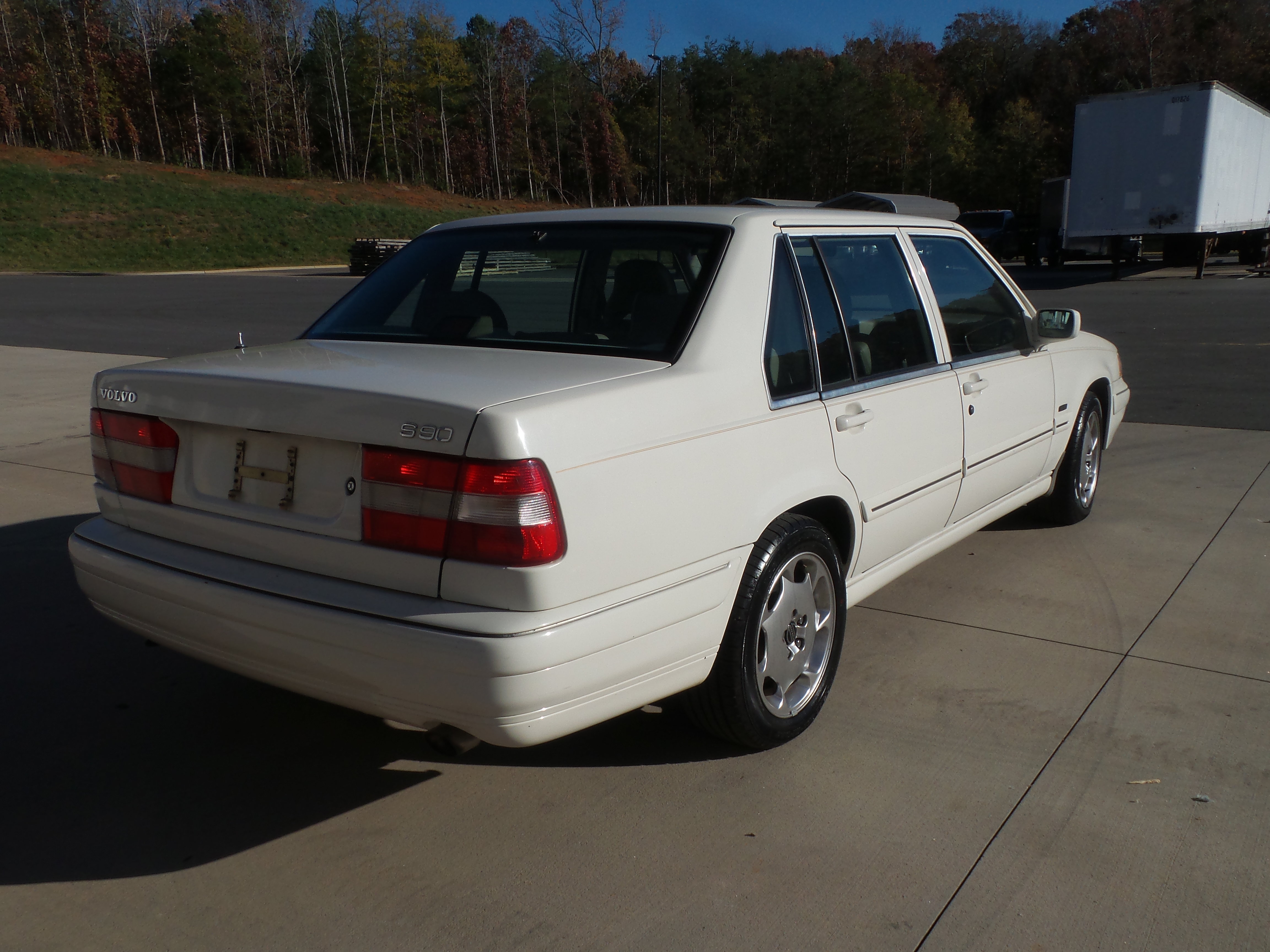 Used 1997 Volvo 960 Sedan RWD image 18