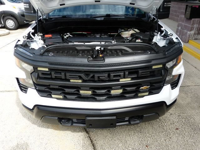 Used 2023 Chevrolet Silverado 1500 W/T w/ WT Value Package AWD/4WD image 9