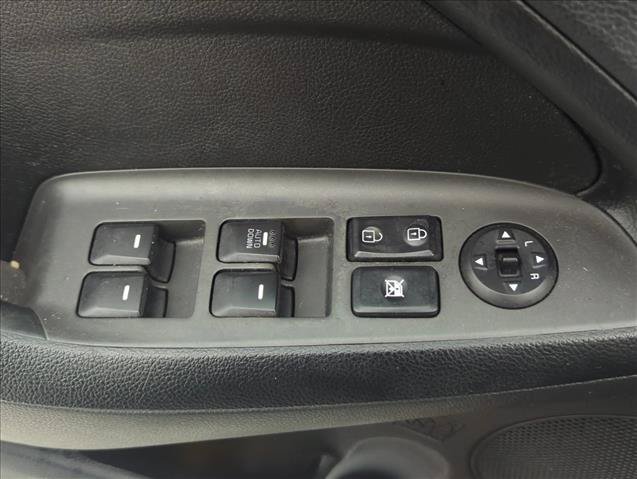 Used 2017 Kia Forte LX FWD image 9