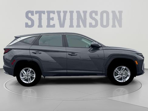 New 2026 Hyundai Tucson SE AWD/4WD image 9