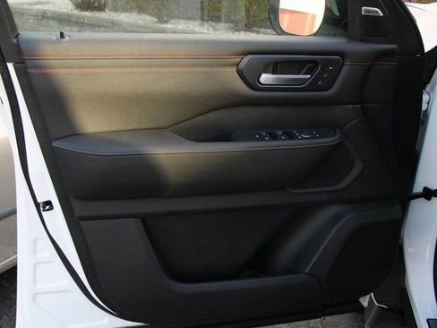 New 2026 Nissan Armada PRO-4X image 14